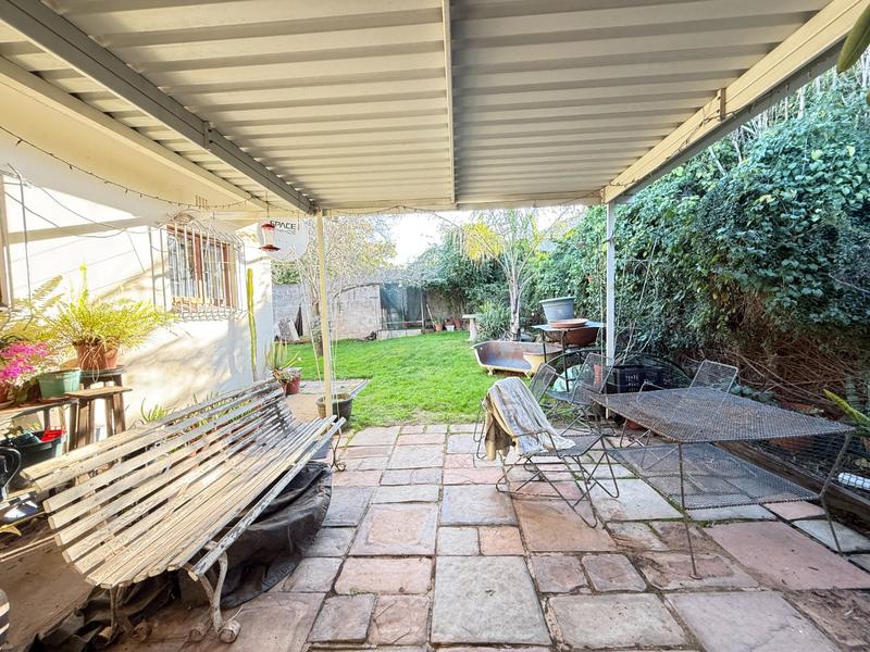 4 Bedroom Property for Sale in Bergzicht Western Cape